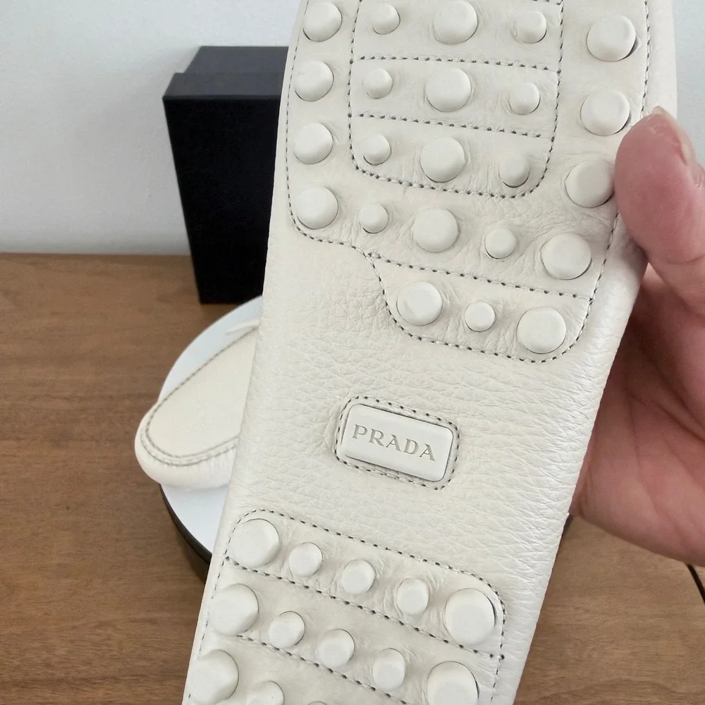 Prada Mens Bianco White Pebbled Leather Driving Loafers 2DD190 US Size 9